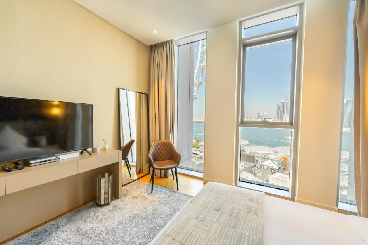 Fam Living Bluewaters - Island Living - Ain & Sea View Apartment Dubai